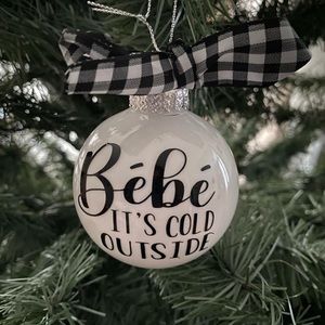 Super cute Schitt’s creek Ornaments
